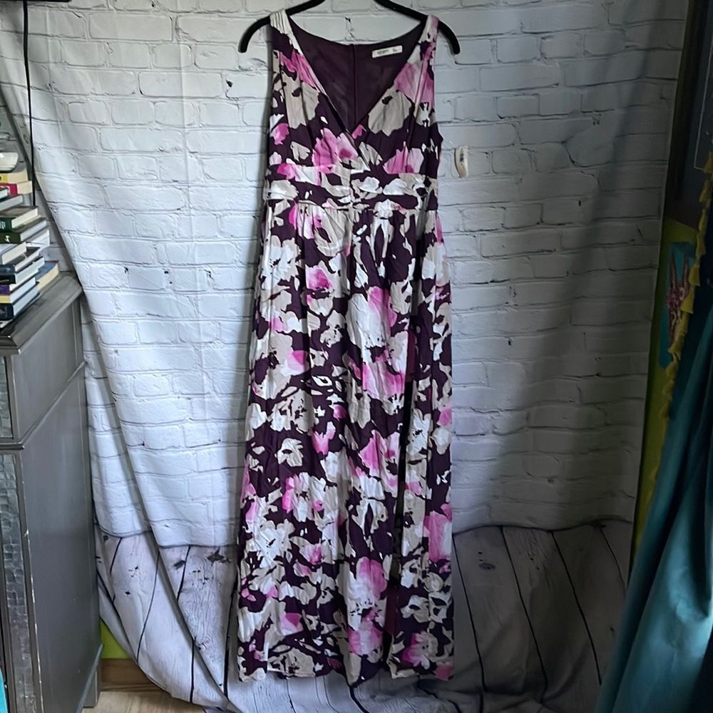NWT Old Navy Purple Pink & Taupe Floral Maxi Dress Size 6